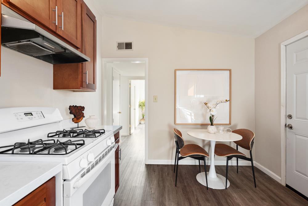 Detail Gallery Image 16 of 37 For 1664 Tulane Ave, East Palo Alto,  CA 94303 - 3 Beds | 1 Baths