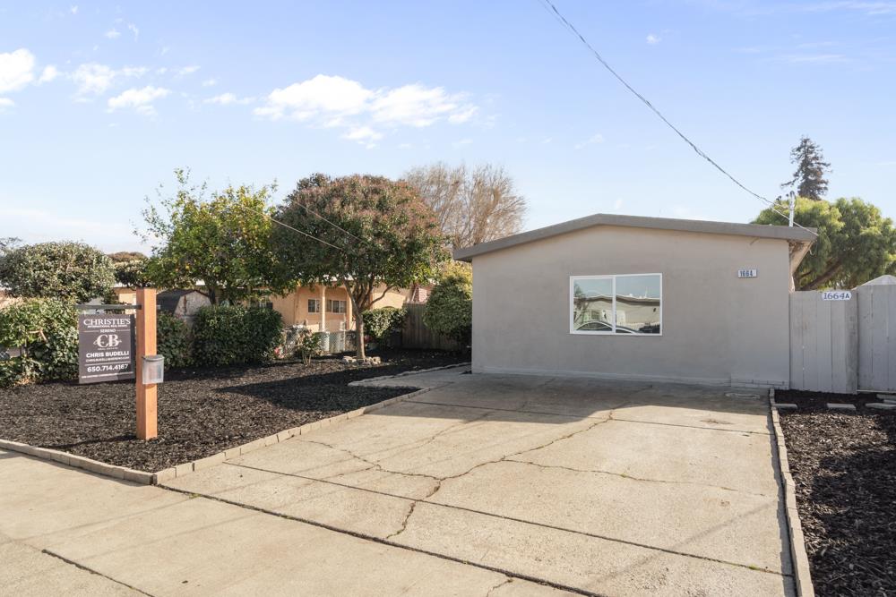 Detail Gallery Image 3 of 37 For 1664 Tulane Ave, East Palo Alto,  CA 94303 - 3 Beds | 1 Baths