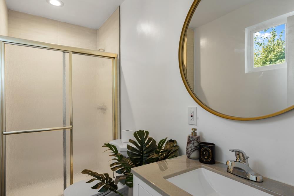 Detail Gallery Image 32 of 37 For 1664 Tulane Ave, East Palo Alto,  CA 94303 - 3 Beds | 1 Baths