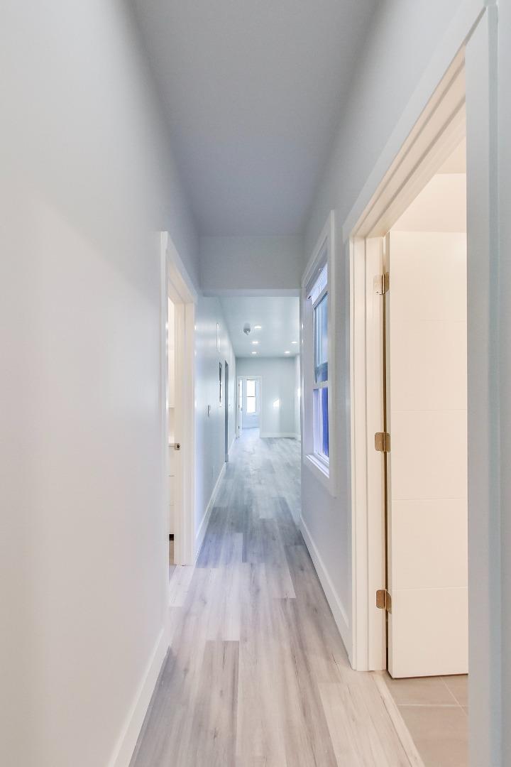 Detail Gallery Image 11 of 121 For 811 Oak St, San Francisco,  CA 94117 - – Beds | – Baths