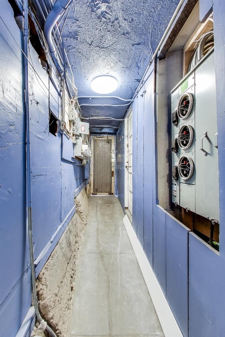 Detail Gallery Image 37 of 121 For 811 Oak St, San Francisco,  CA 94117 - – Beds | – Baths