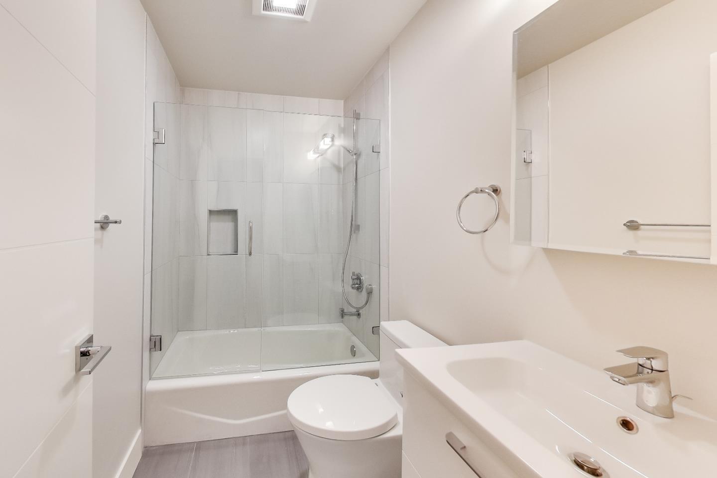 Detail Gallery Image 41 of 121 For 811 Oak St, San Francisco,  CA 94117 - – Beds | – Baths