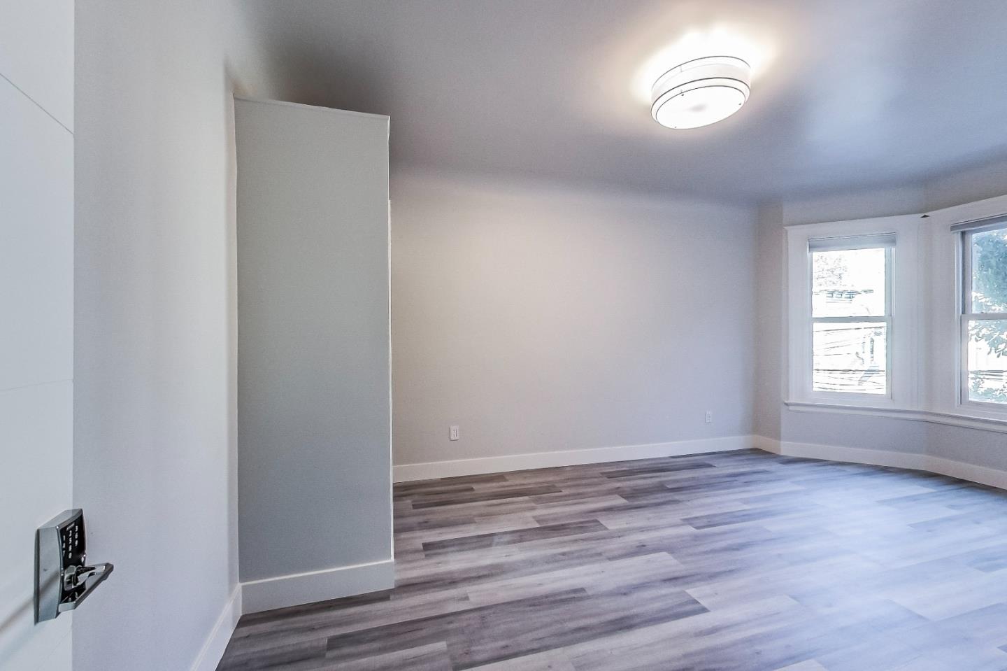 Detail Gallery Image 49 of 121 For 811 Oak St, San Francisco,  CA 94117 - – Beds | – Baths