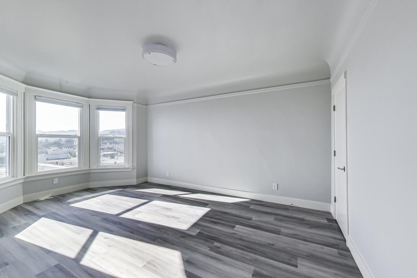 Detail Gallery Image 63 of 121 For 811 Oak St, San Francisco,  CA 94117 - – Beds | – Baths