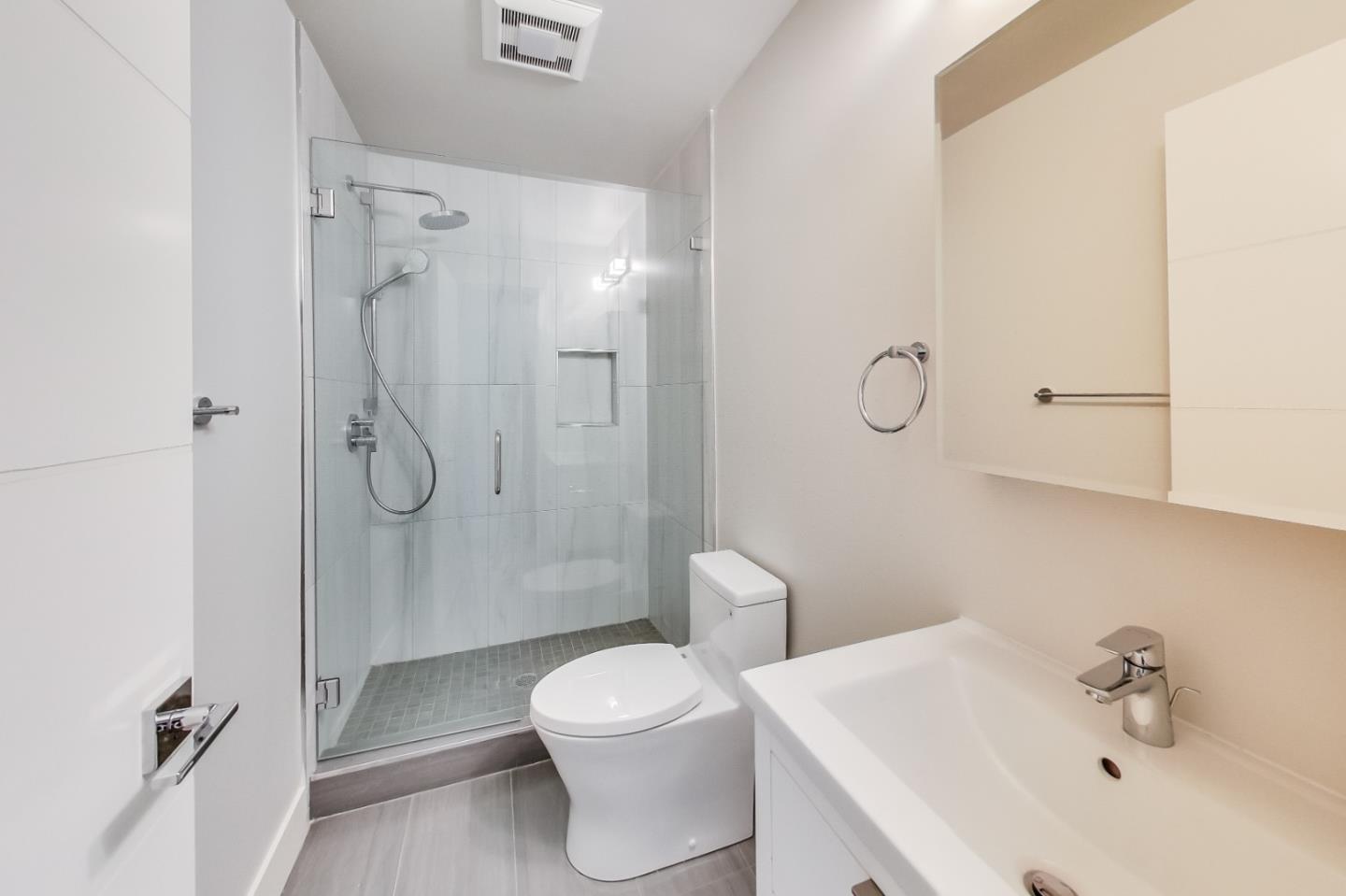 Detail Gallery Image 69 of 121 For 811 Oak St, San Francisco,  CA 94117 - – Beds | – Baths