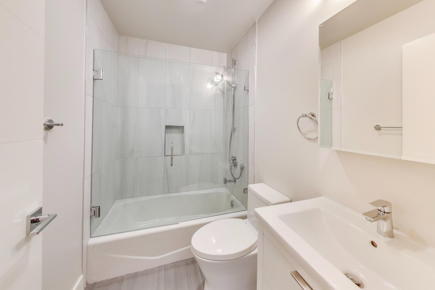 Detail Gallery Image 70 of 121 For 811 Oak St, San Francisco,  CA 94117 - – Beds | – Baths