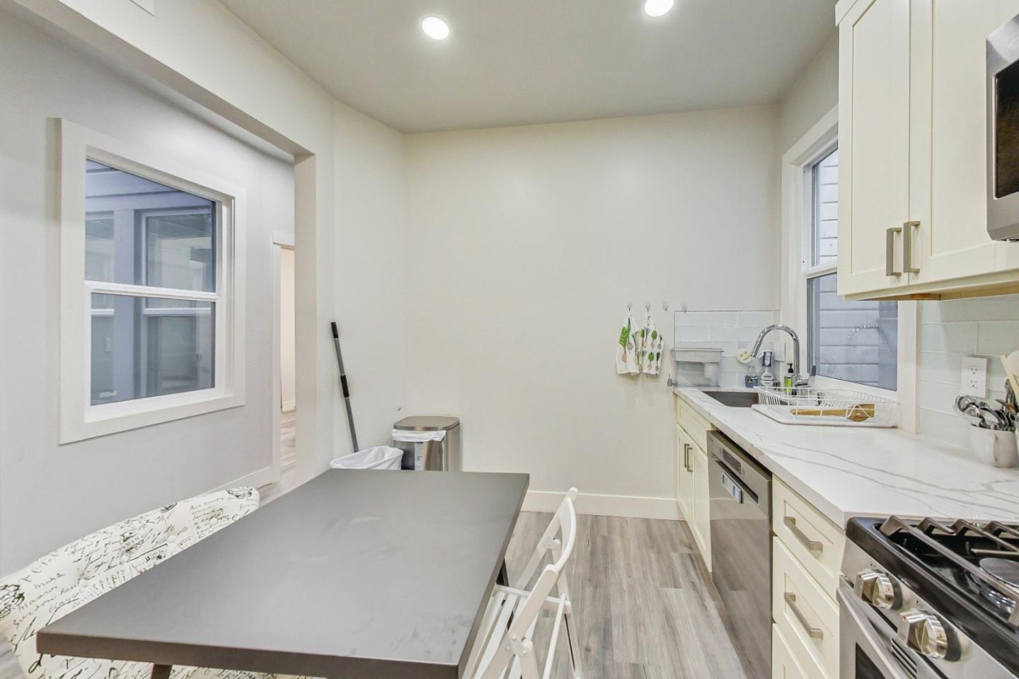 Detail Gallery Image 94 of 121 For 811 Oak St, San Francisco,  CA 94117 - – Beds | – Baths