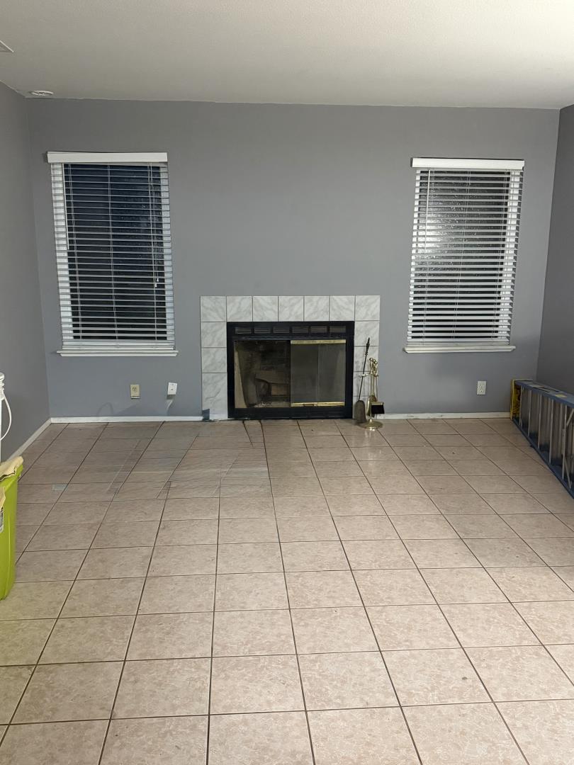 Detail Gallery Image 9 of 44 For 1265 Brentwood Ave, Gustine,  CA 95322 - 4 Beds | 2/1 Baths