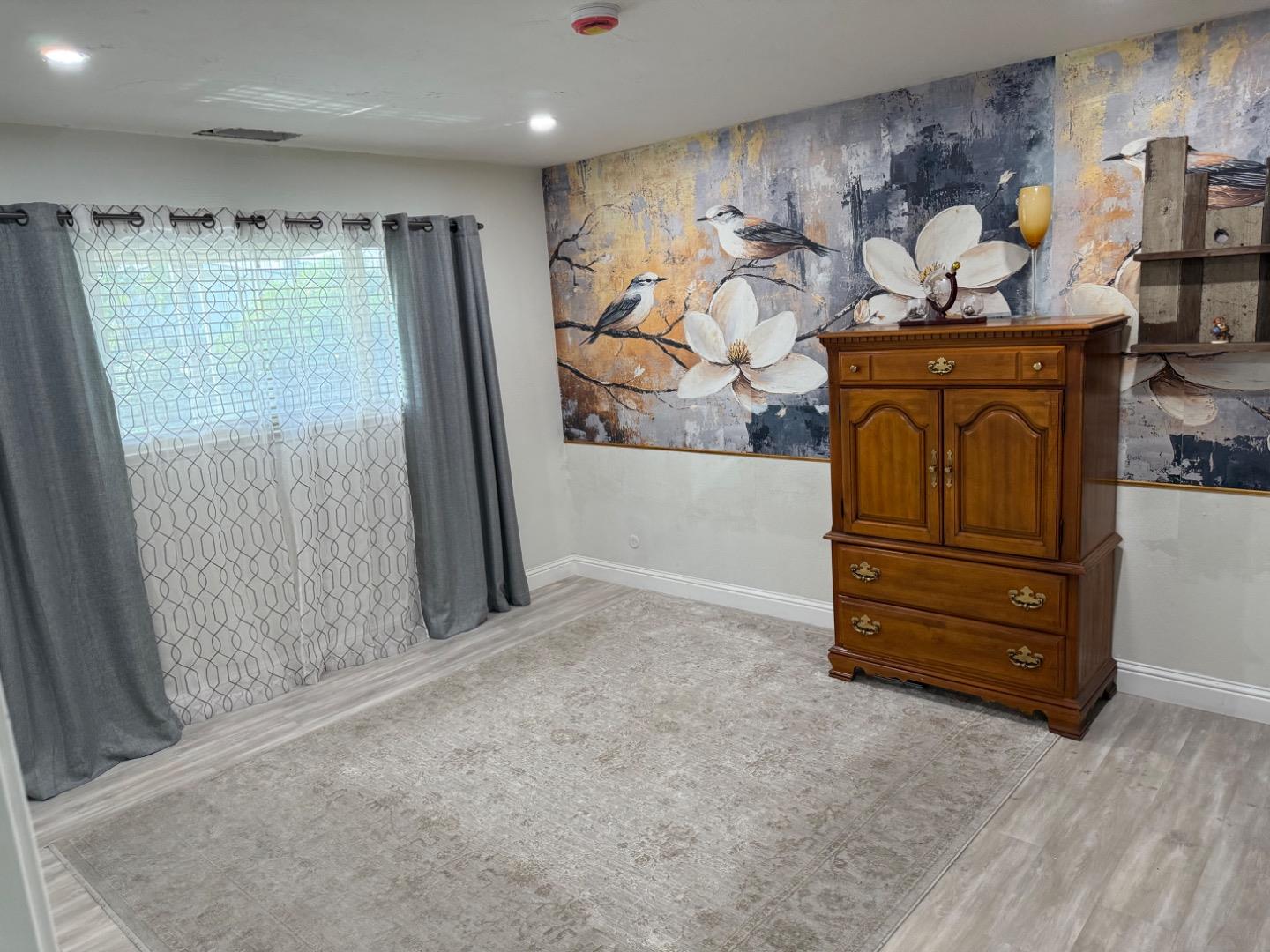 Detail Gallery Image 8 of 15 For 604 Ester Way, Watsonville,  CA 95076 - 2 Beds | 1 Baths