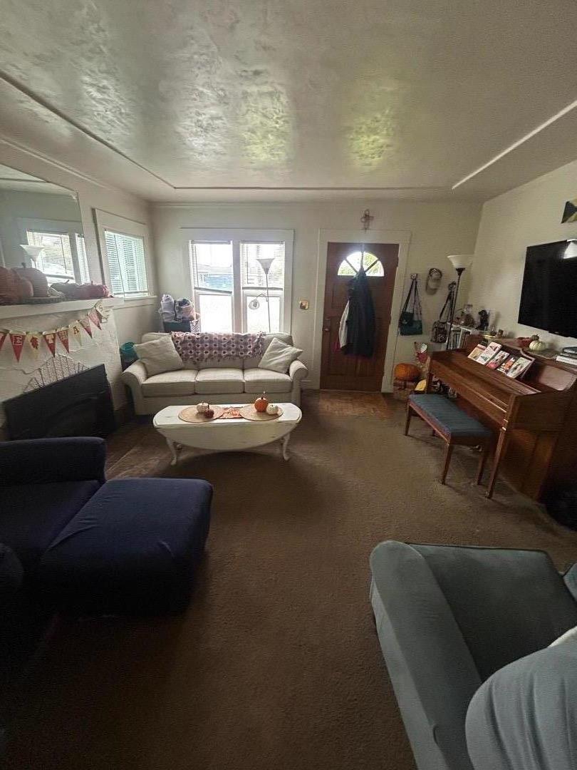 Detail Gallery Image 3 of 34 For 612 Central Ave, Salinas,  CA 93901 - – Beds | – Baths