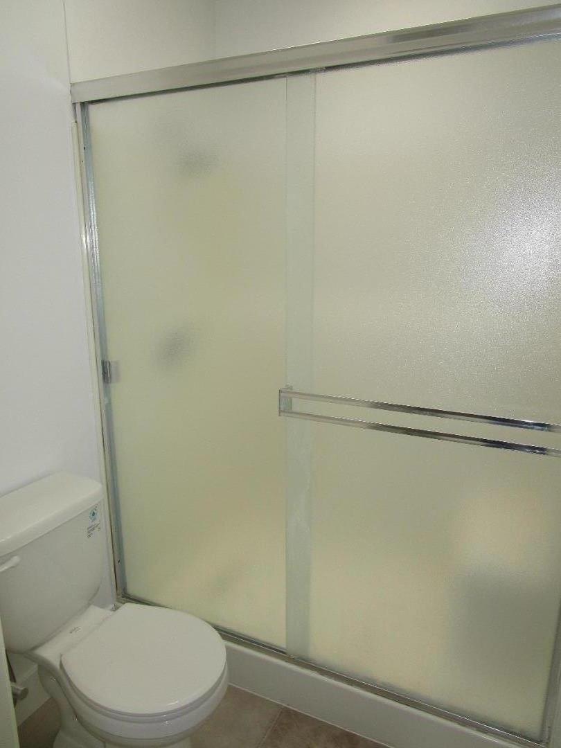 Detail Gallery Image 9 of 14 For 25 Villa Pacheco Ct, Hollister,  CA 95023 - 2 Beds | 2 Baths