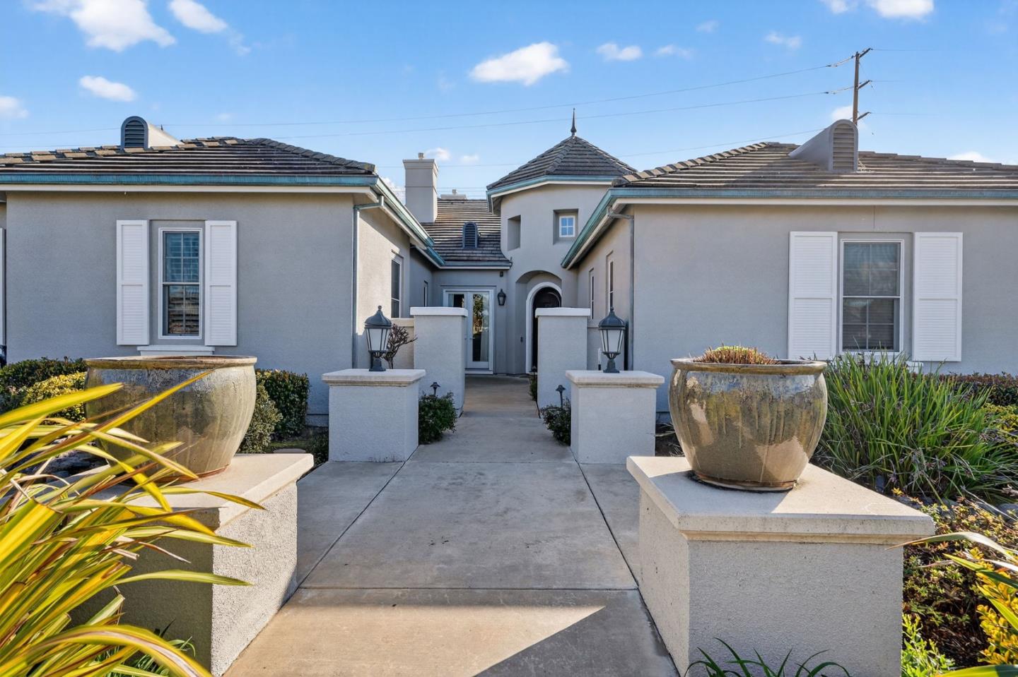 Detail Gallery Image 14 of 94 For 1324 Rhone Pl, Pleasanton,  CA 94566 - 5 Beds | 4 Baths