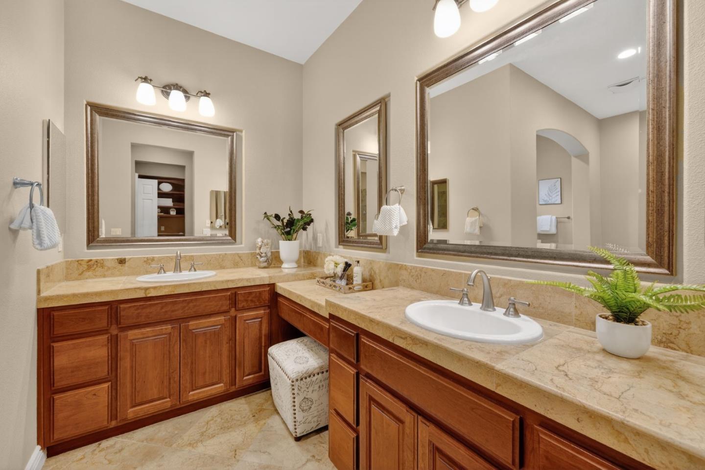 Detail Gallery Image 46 of 94 For 1324 Rhone Pl, Pleasanton,  CA 94566 - 5 Beds | 4 Baths