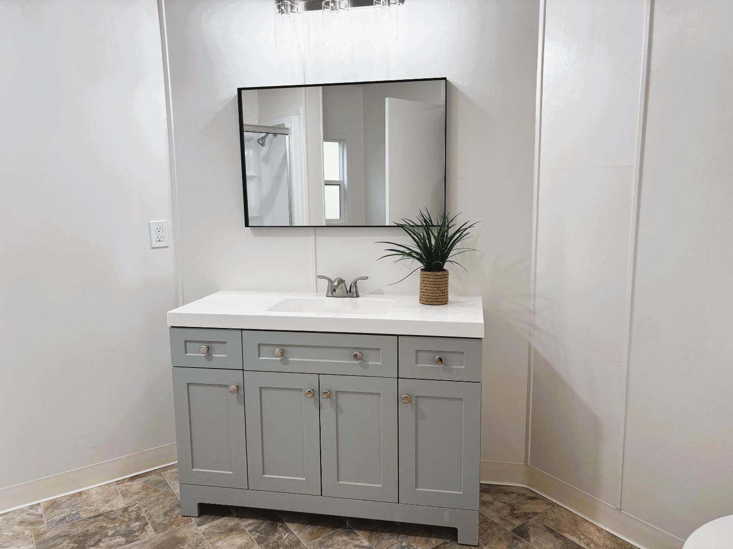 Detail Gallery Image 13 of 20 For 29090 Verdi Rd #15,  Hayward,  CA 94544 - 2 Beds | 2 Baths