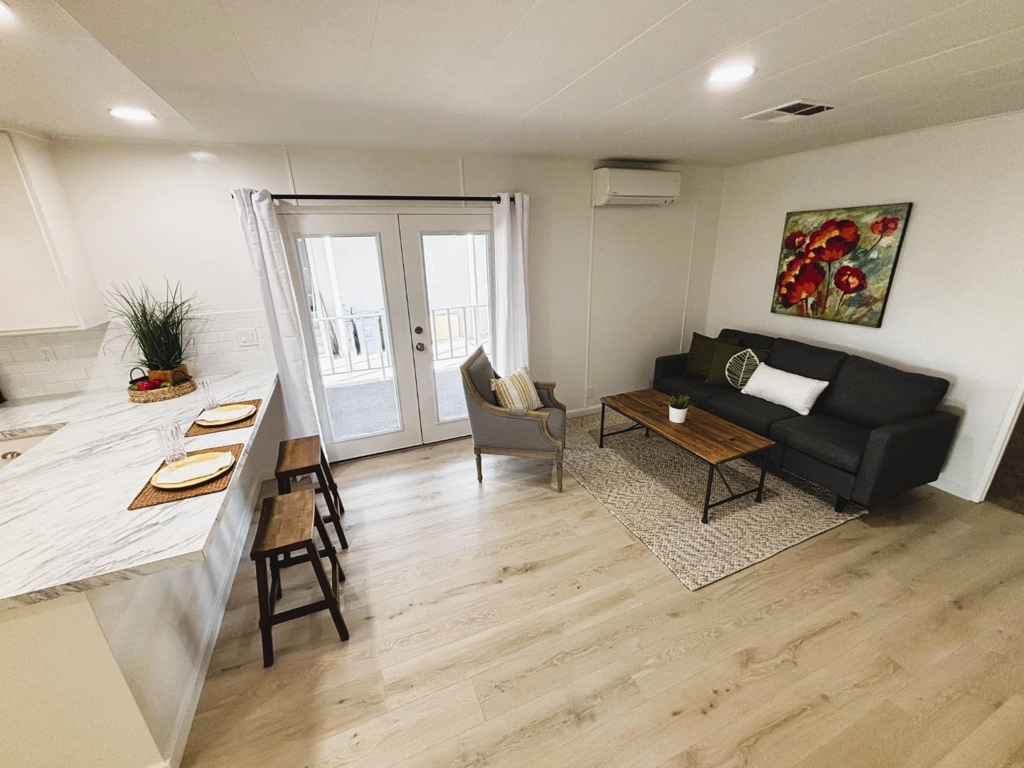 Detail Gallery Image 7 of 20 For 29090 Verdi Rd #15,  Hayward,  CA 94544 - 2 Beds | 2 Baths