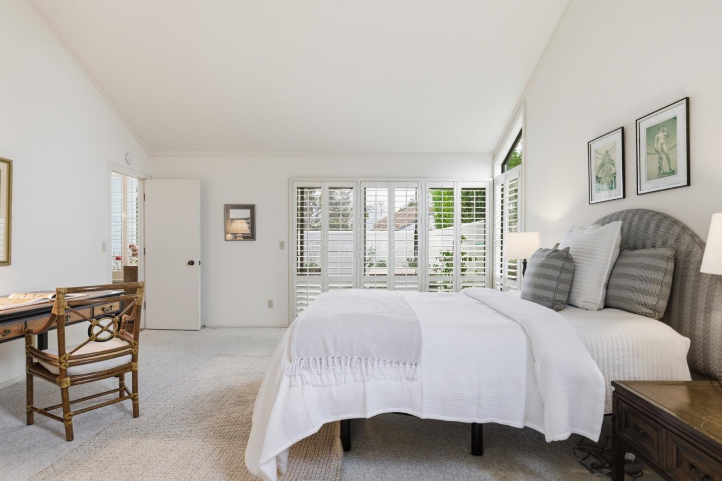 Detail Gallery Image 17 of 23 For 28095 Barn Way, Carmel,  CA 93923 - 3 Beds | 3/1 Baths