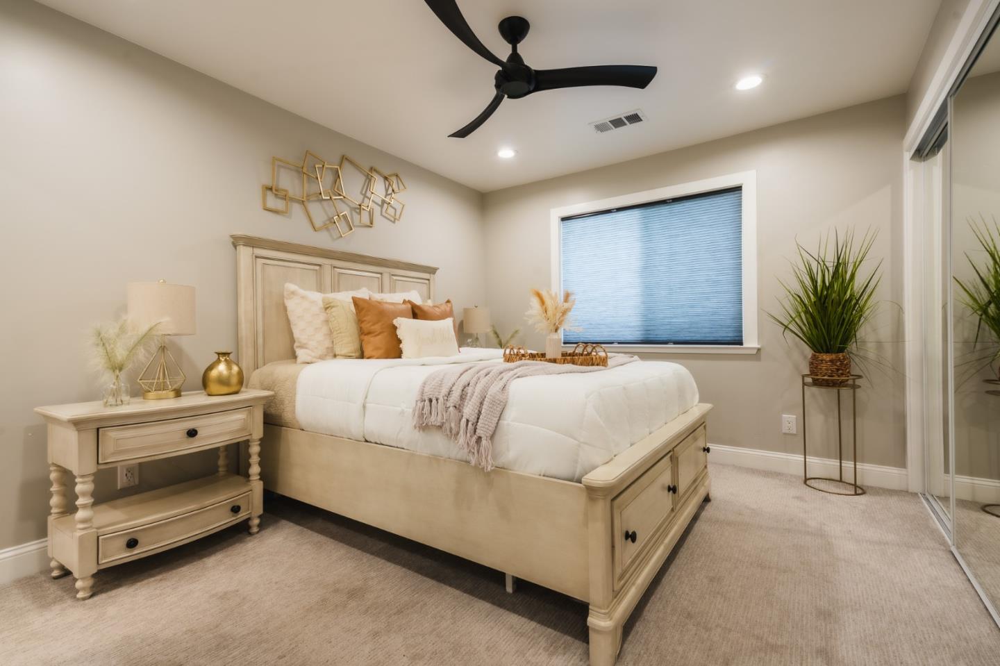 Detail Gallery Image 14 of 23 For 3797 Oregon Way, Livermore,  CA 94550 - 3 Beds | 2 Baths