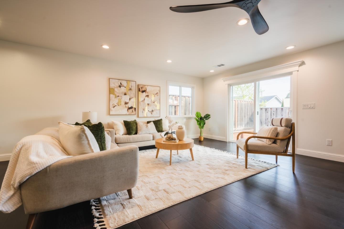 Detail Gallery Image 7 of 23 For 3797 Oregon Way, Livermore,  CA 94550 - 3 Beds | 2 Baths