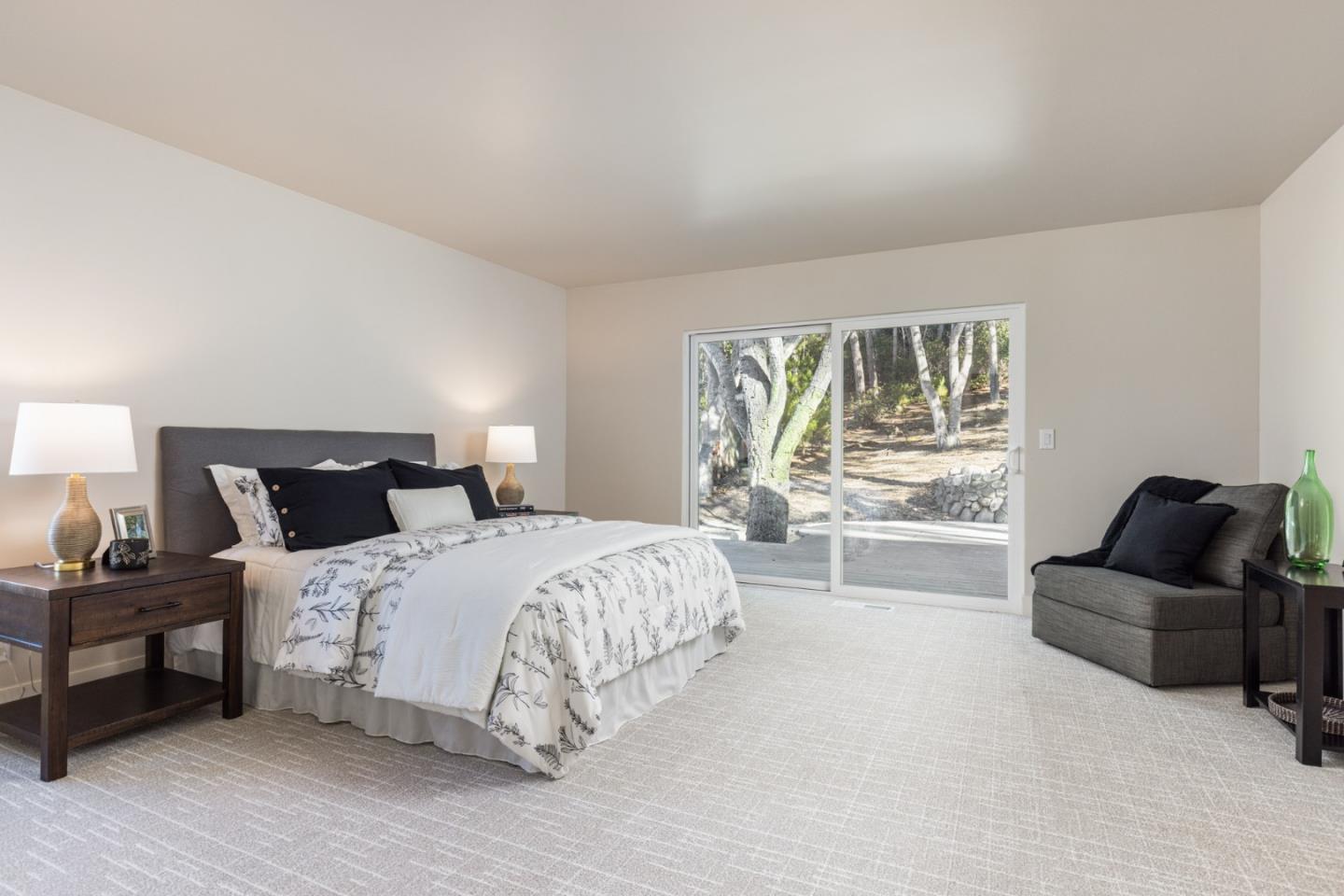 Detail Gallery Image 19 of 22 For 35 Deer Forest Dr, Monterey,  CA 93940 - 4 Beds | 2/1 Baths