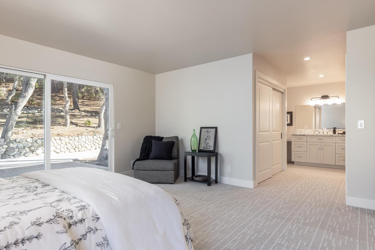 Detail Gallery Image 20 of 22 For 35 Deer Forest Dr, Monterey,  CA 93940 - 4 Beds | 2/1 Baths