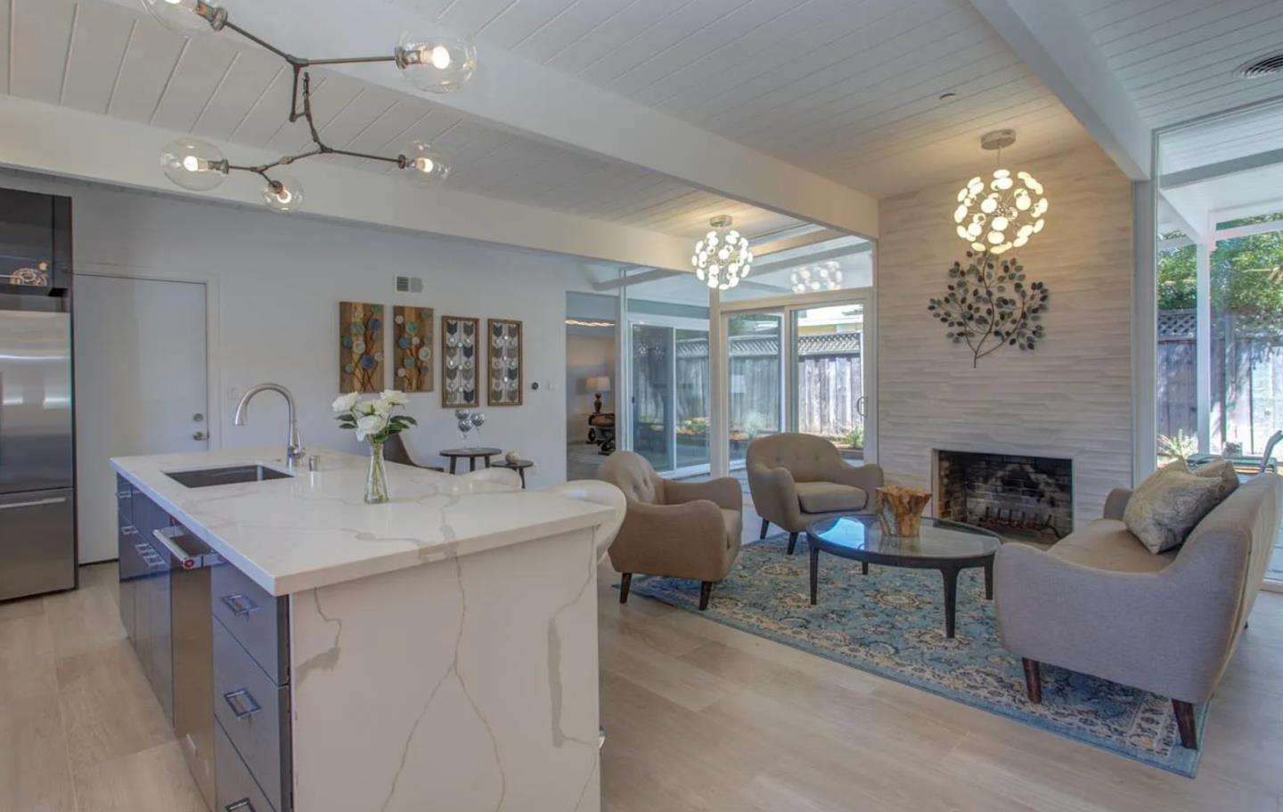 Detail Gallery Image 3 of 11 For 697 Edna Way, San Mateo,  CA 94402 - 4 Beds | 2 Baths