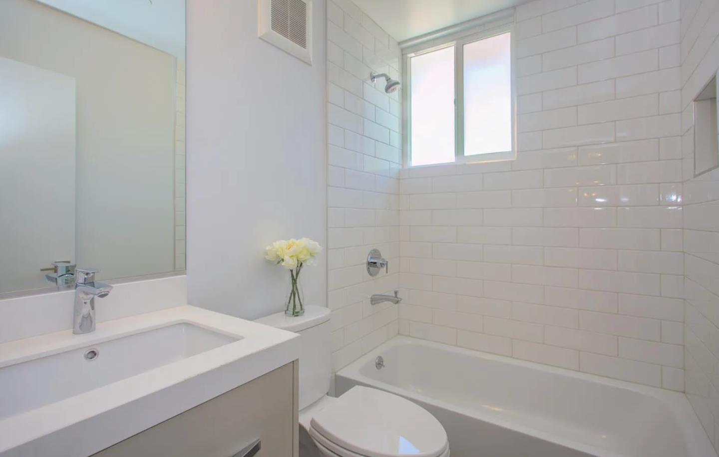 Detail Gallery Image 9 of 11 For 697 Edna Way, San Mateo,  CA 94402 - 4 Beds | 2 Baths