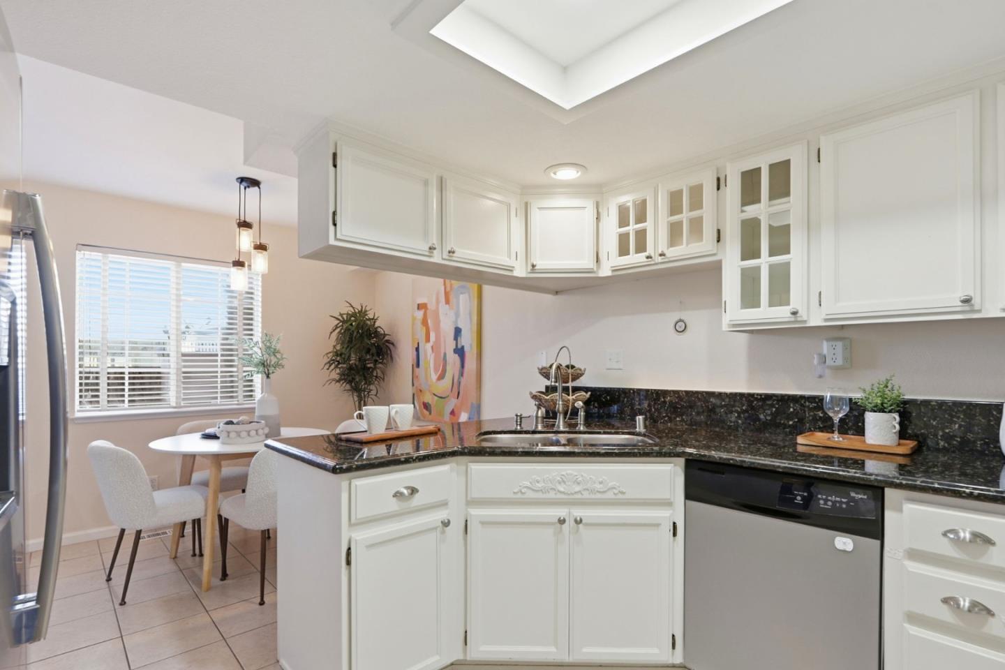 Detail Gallery Image 9 of 29 For 16744 San Luis Way, Morgan Hill,  CA 95037 - 3 Beds | 2 Baths