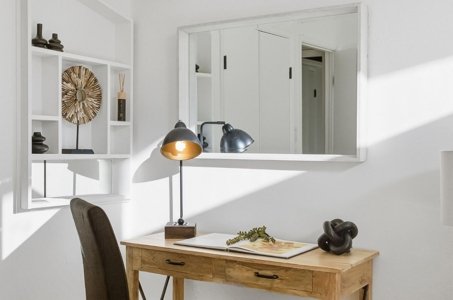 Detail Gallery Image 12 of 29 For 278 Monroe Dr #8,  Mountain View,  CA 94040 - 2 Beds | 1 Baths