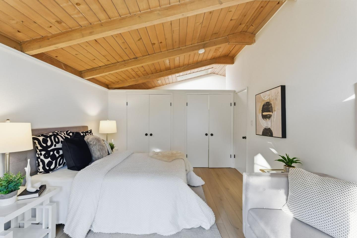 Detail Gallery Image 18 of 29 For 278 Monroe Dr #8,  Mountain View,  CA 94040 - 2 Beds | 1 Baths