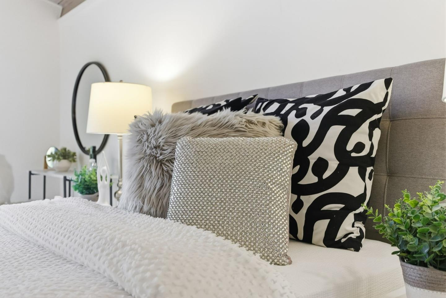 Detail Gallery Image 20 of 29 For 278 Monroe Dr #8,  Mountain View,  CA 94040 - 2 Beds | 1 Baths