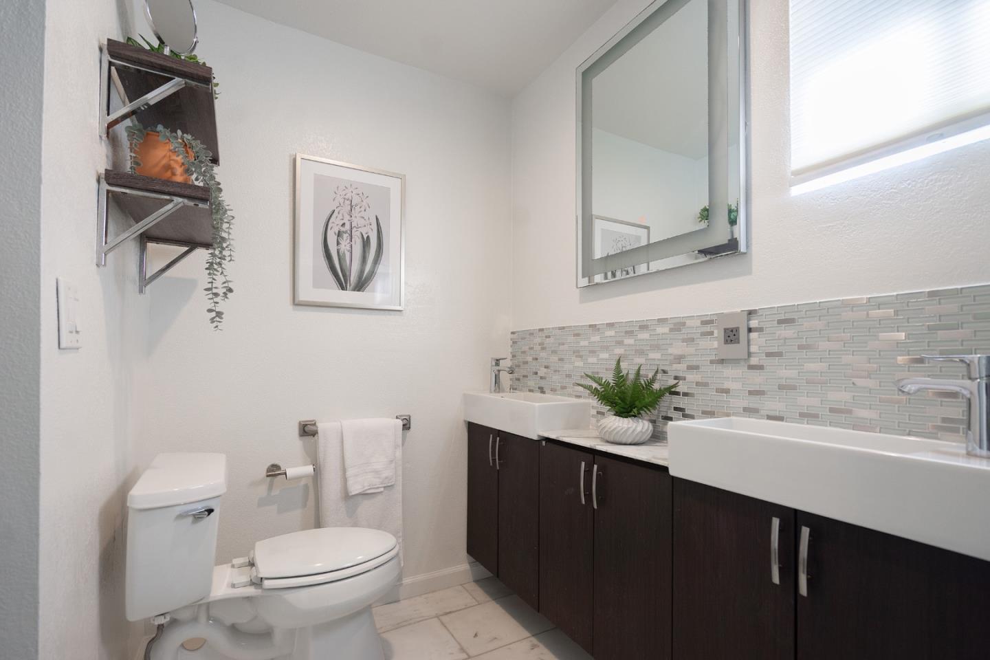 Detail Gallery Image 10 of 39 For 424 5th Ave, Redwood City,  CA 94063 - 2 Beds | 1 Baths