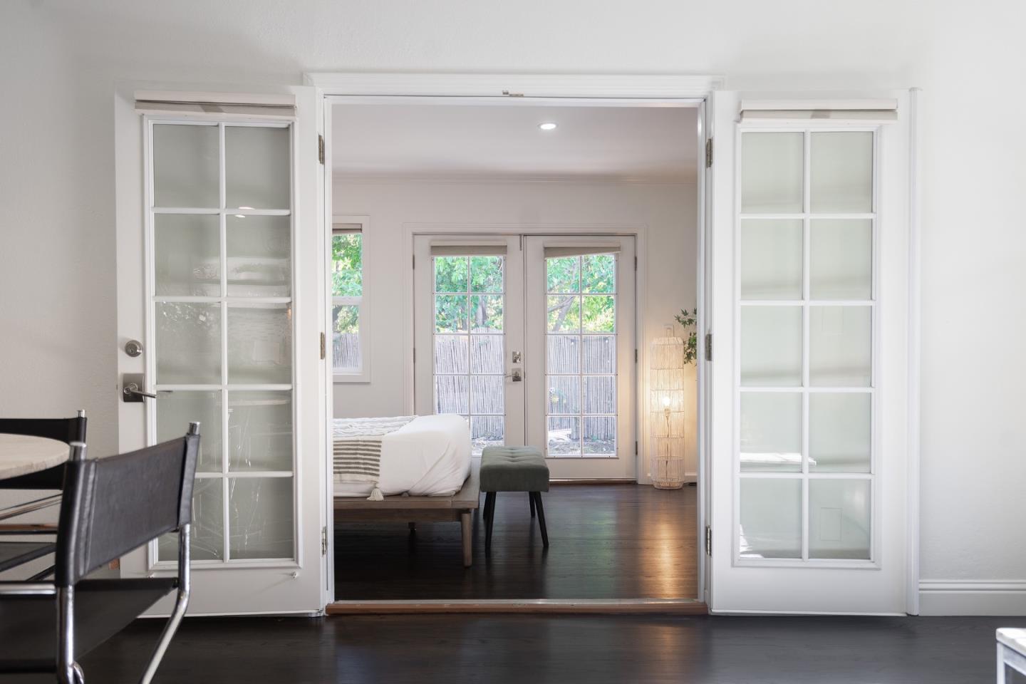 Detail Gallery Image 27 of 39 For 424 5th Ave, Redwood City,  CA 94063 - 2 Beds | 1 Baths