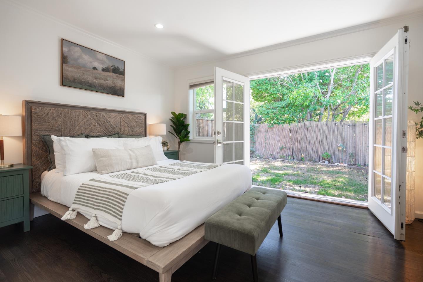 Detail Gallery Image 34 of 39 For 424 5th Ave, Redwood City,  CA 94063 - 2 Beds | 1 Baths