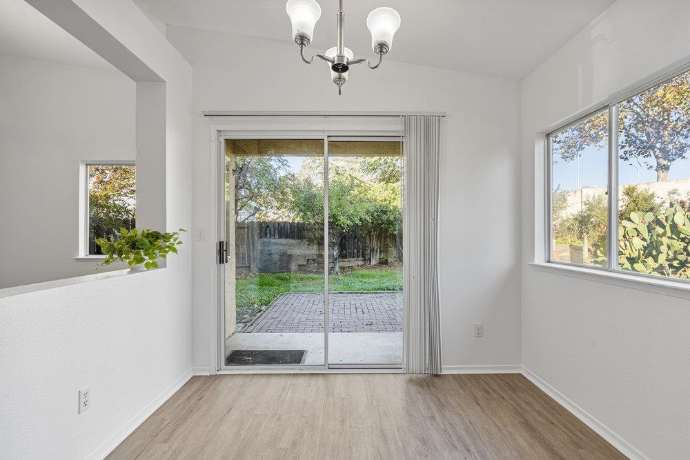 Detail Gallery Image 14 of 40 For 2199 Raleigh Cir, Hollister,  CA 95023 - 3 Beds | 2 Baths