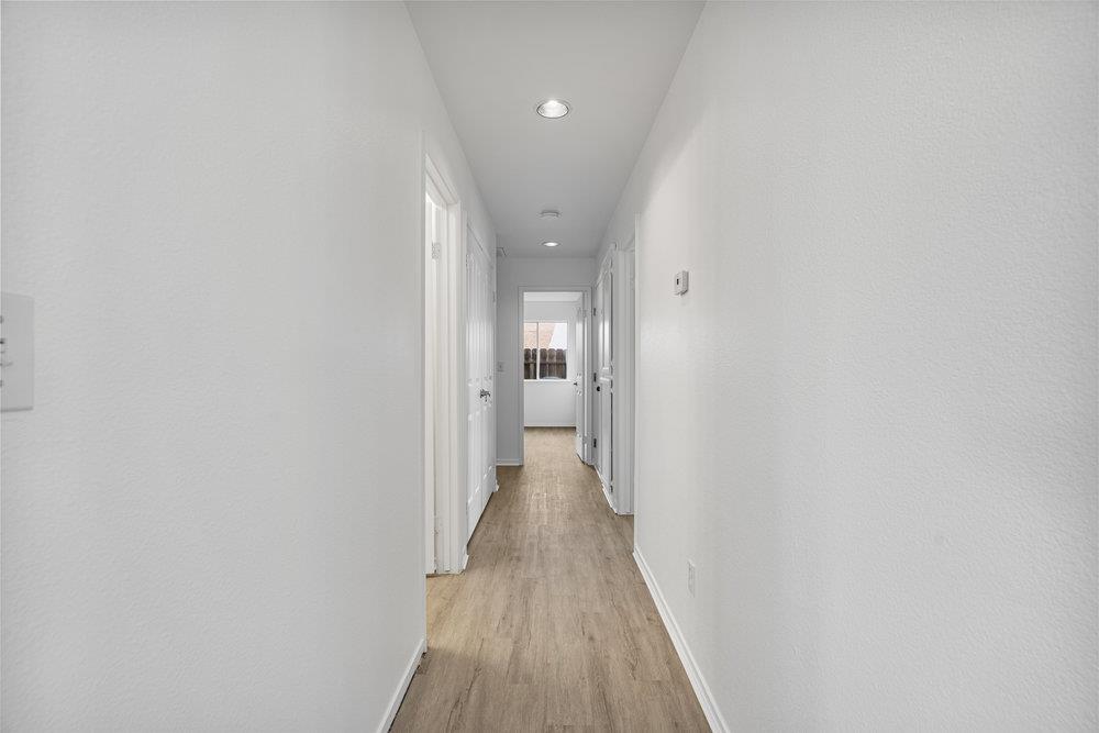 Detail Gallery Image 16 of 40 For 2199 Raleigh Cir, Hollister,  CA 95023 - 3 Beds | 2 Baths