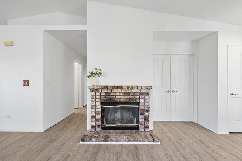 Detail Gallery Image 9 of 40 For 2199 Raleigh Cir, Hollister,  CA 95023 - 3 Beds | 2 Baths