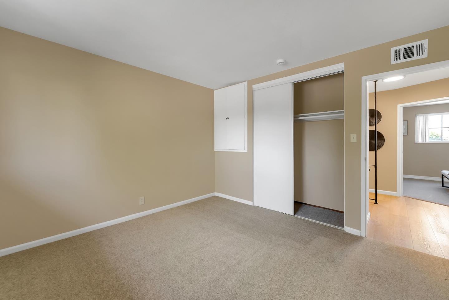 Detail Gallery Image 14 of 22 For 2681 Webster Ct, Santa Clara,  CA 95051 - 3 Beds | 2/1 Baths