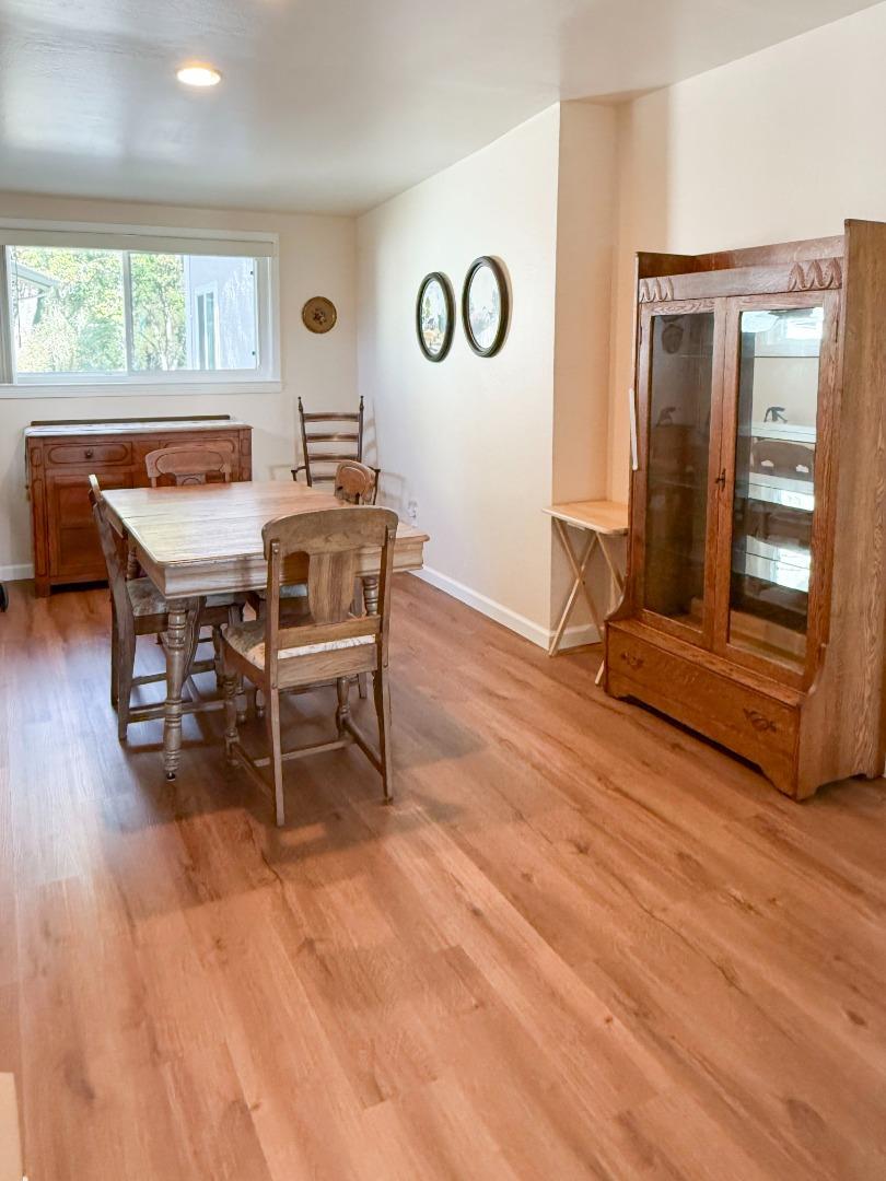 Detail Gallery Image 6 of 26 For 245 Siesta Dr, Aptos,  CA 95003 - 3 Beds | 2 Baths