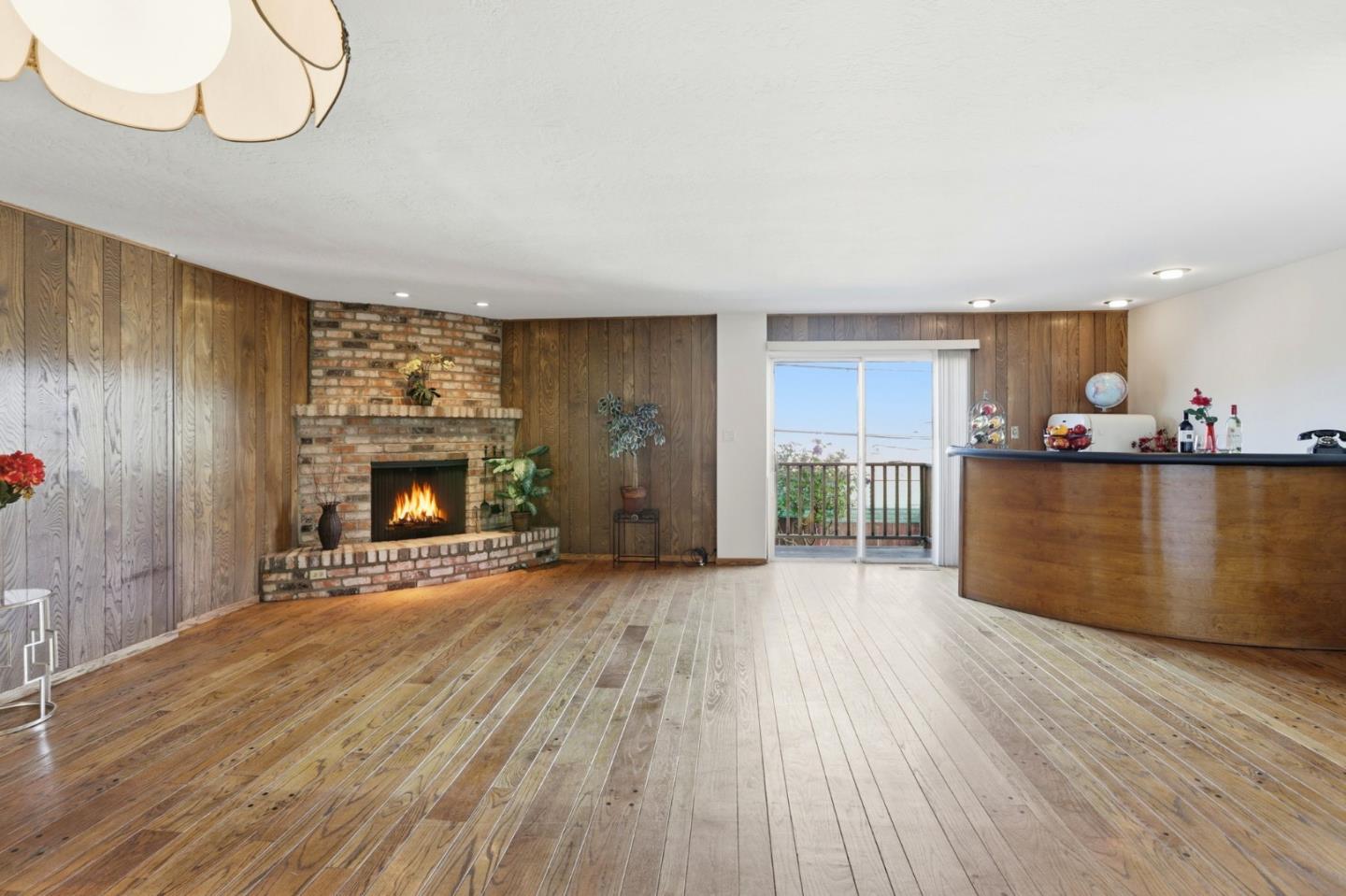 Detail Gallery Image 15 of 66 For 24 Westmont Dr, Daly City,  CA 94015 - 5 Beds | 2/1 Baths