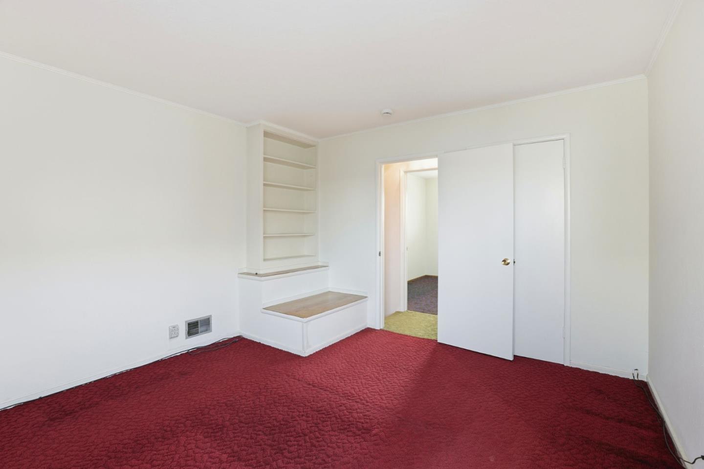 Detail Gallery Image 42 of 66 For 24 Westmont Dr, Daly City,  CA 94015 - 5 Beds | 2/1 Baths