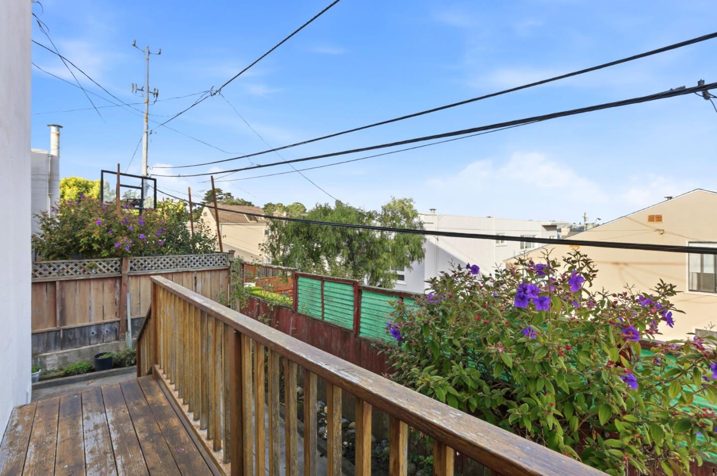 Detail Gallery Image 55 of 66 For 24 Westmont Dr, Daly City,  CA 94015 - 5 Beds | 2/1 Baths
