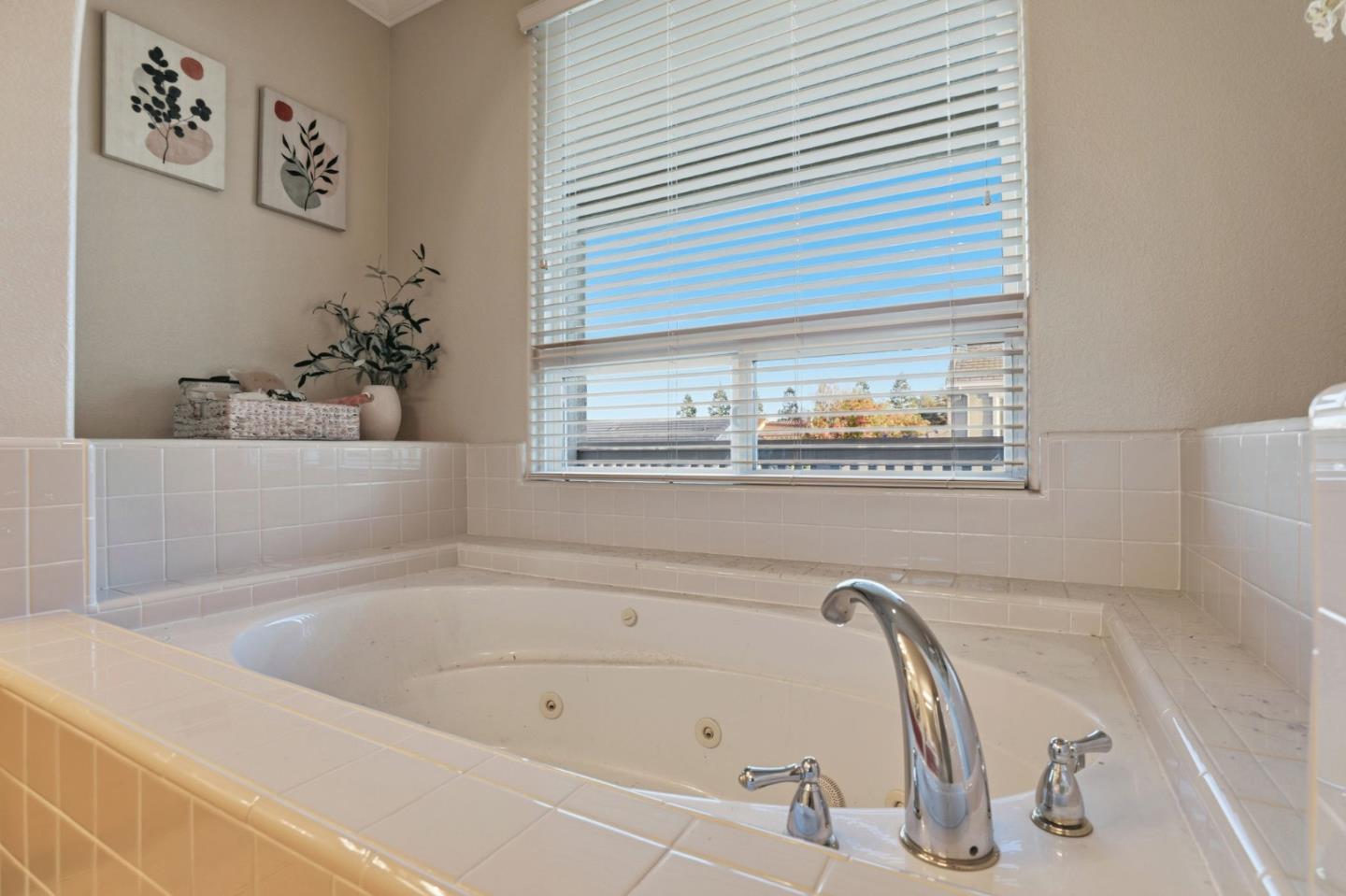 Detail Gallery Image 35 of 45 For 480 Winter Creek Way, Morgan Hill,  CA 95037 - 5 Beds | 4 Baths