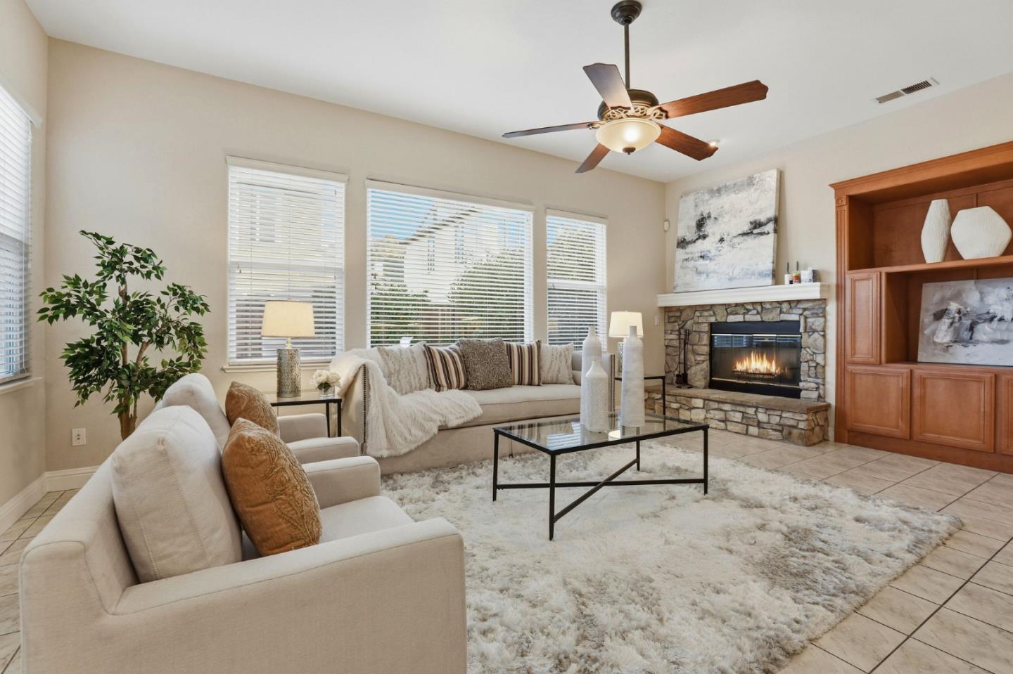 Detail Gallery Image 7 of 45 For 480 Winter Creek Way, Morgan Hill,  CA 95037 - 5 Beds | 4 Baths