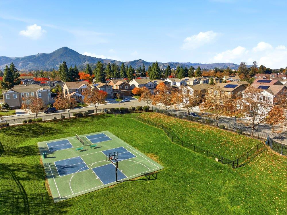 Detail Gallery Image 2 of 33 For 16850 San Benancio Way, Morgan Hill,  CA 95037 - 3 Beds | 2/1 Baths