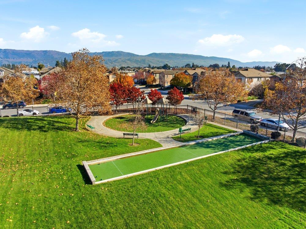 Detail Gallery Image 4 of 33 For 16850 San Benancio Way, Morgan Hill,  CA 95037 - 3 Beds | 2/1 Baths