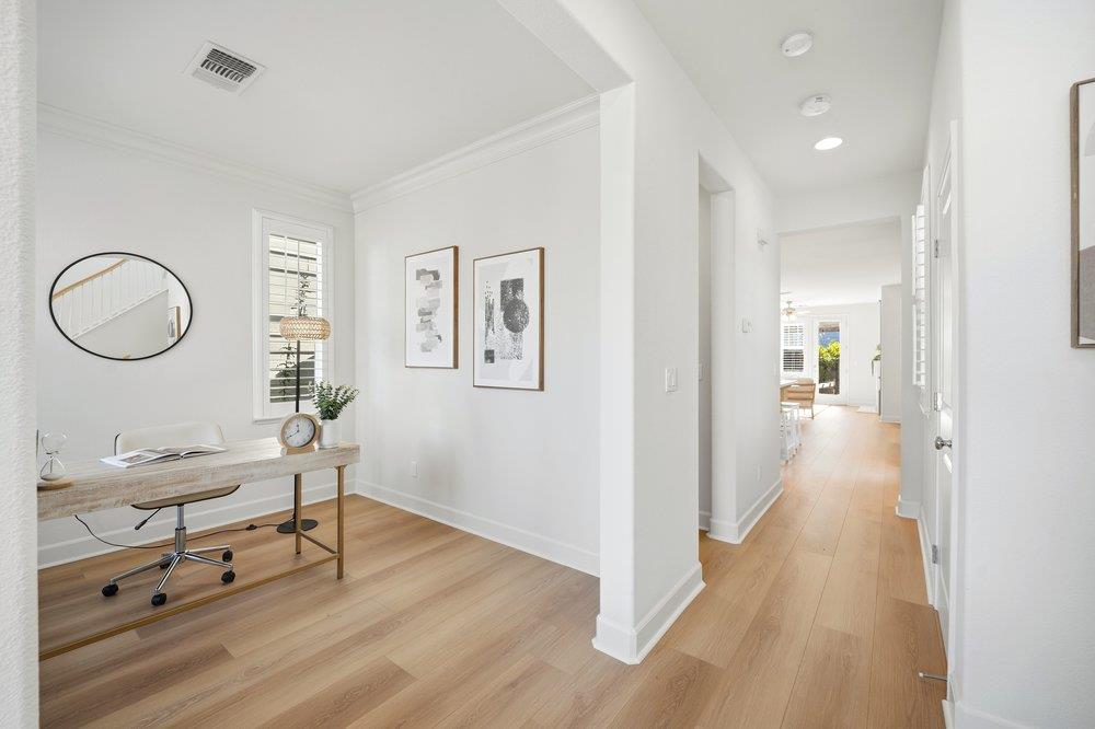 Detail Gallery Image 7 of 33 For 16850 San Benancio Way, Morgan Hill,  CA 95037 - 3 Beds | 2/1 Baths