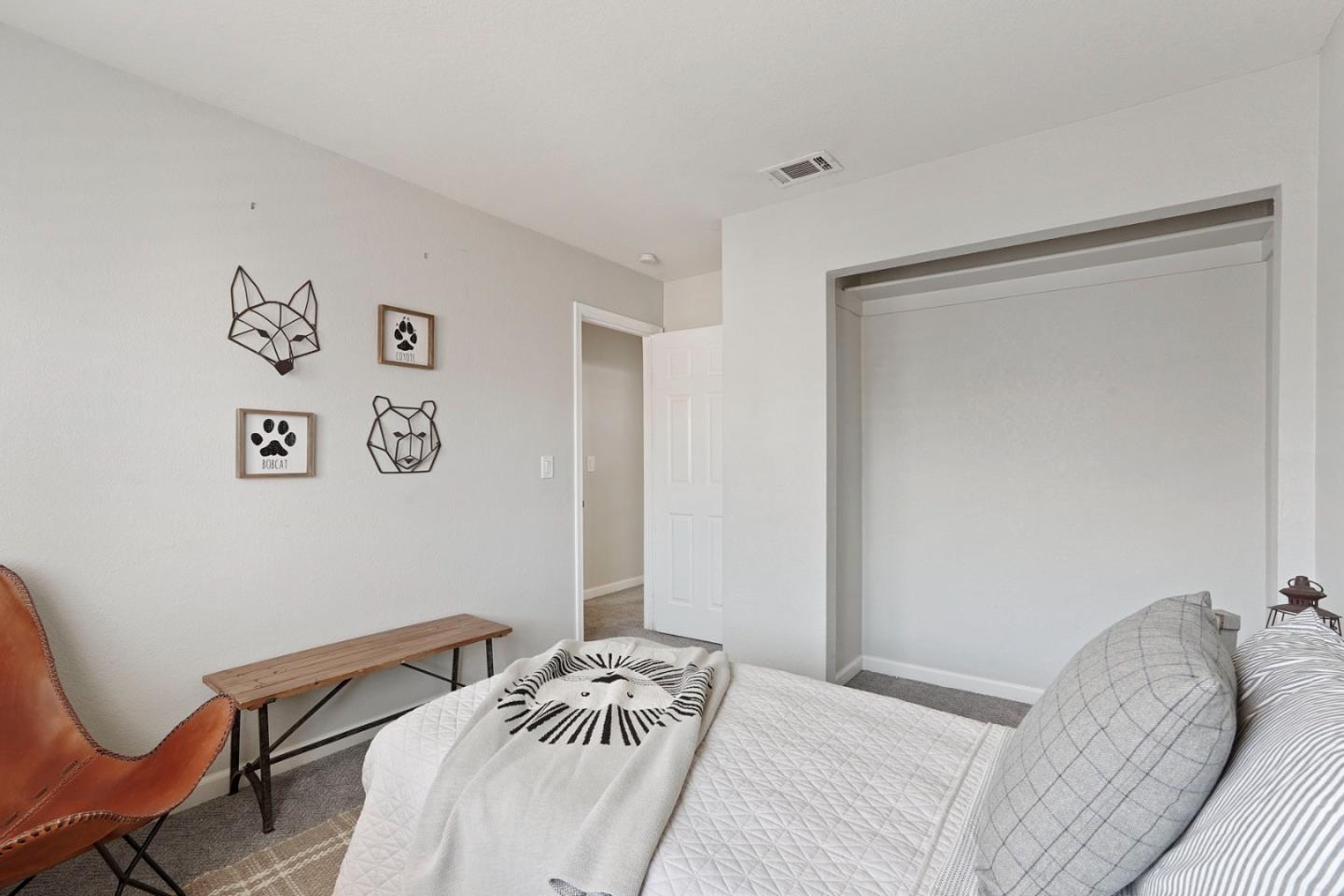 Detail Gallery Image 29 of 37 For 2610 Meadow Brook Ln, Tracy,  CA 95376 - 3 Beds | 2/1 Baths