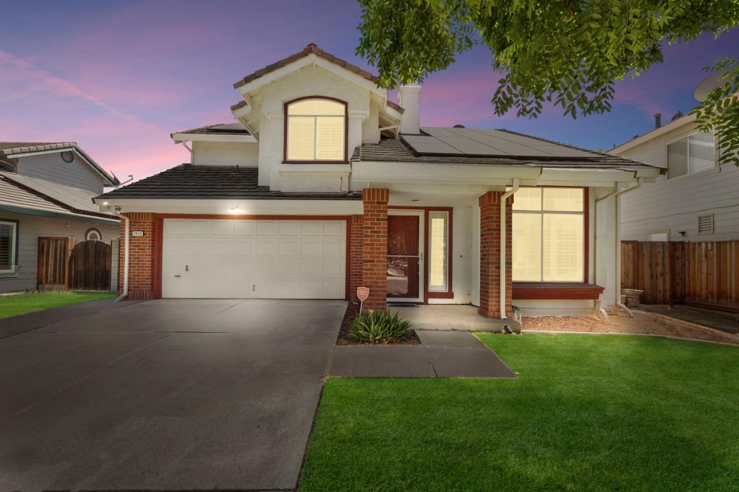 Detail Gallery Image 3 of 37 For 2610 Meadow Brook Ln, Tracy,  CA 95376 - 3 Beds | 2/1 Baths