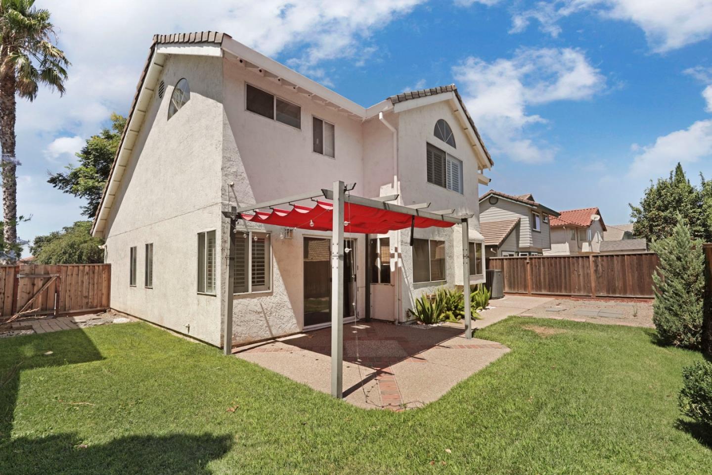 Detail Gallery Image 32 of 37 For 2610 Meadow Brook Ln, Tracy,  CA 95376 - 3 Beds | 2/1 Baths