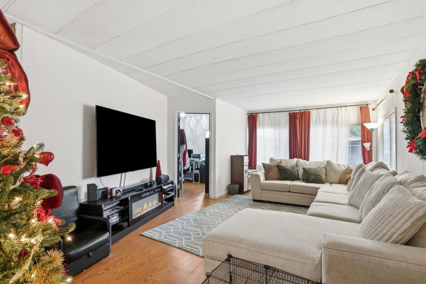 Detail Gallery Image 5 of 34 For 777 Spindrift Pl #777,  San Jose,  CA 95134 - 4 Beds | 2 Baths